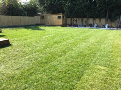 Everest drives & patios grass artificial grass (21) Middlesex