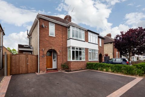Quality Tarmac Driveway Installers Harrow