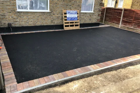Tarmac Driveway Contractors Middlesex