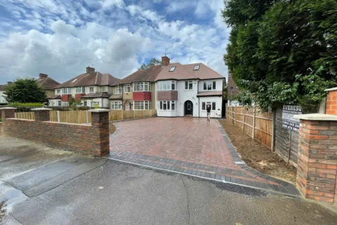 Block Pave Driveway Contractors Middlesex